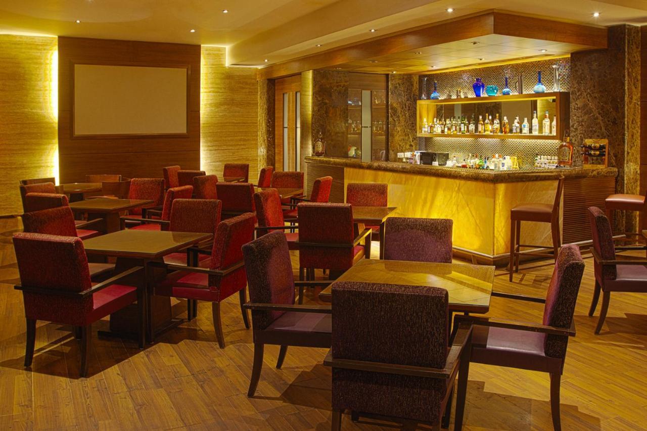 The Classique Club Мумбаи Экстерьер фото