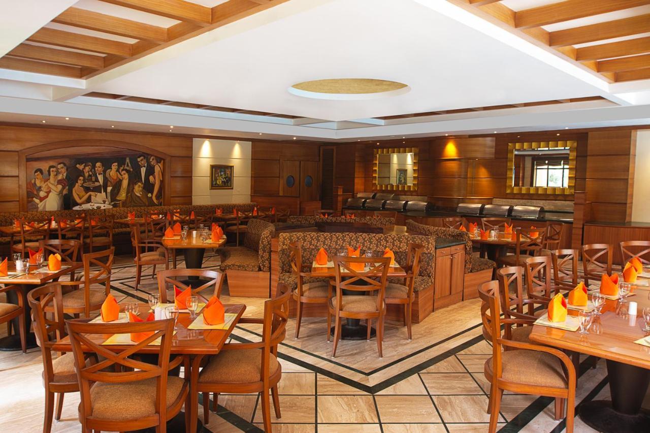 The Classique Club Мумбаи Экстерьер фото