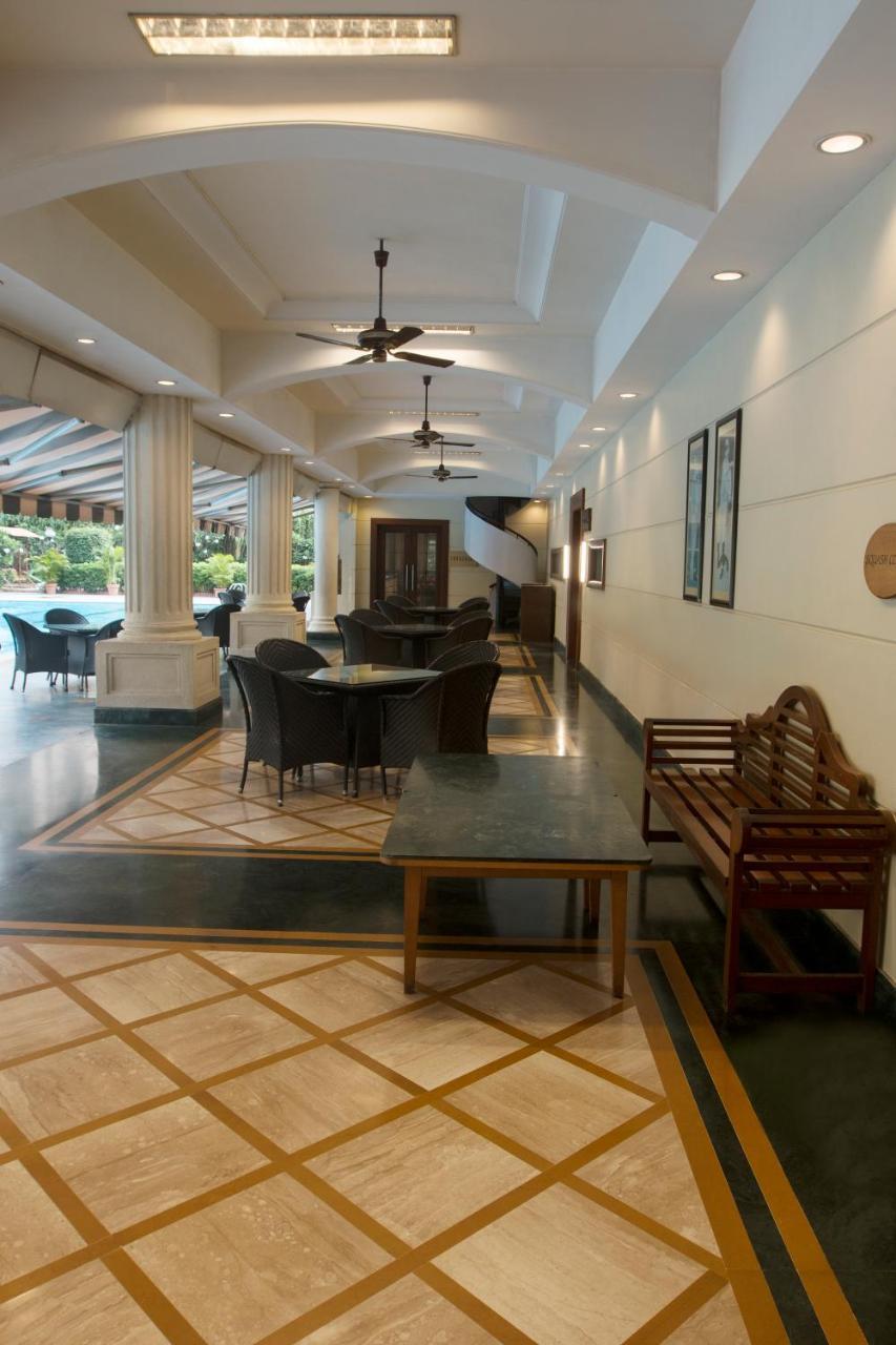 The Classique Club Мумбаи Экстерьер фото